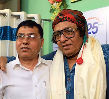 डॉ. मधुरेन्दु पांडे मशहूर अभिनेता रंजीत के साथ